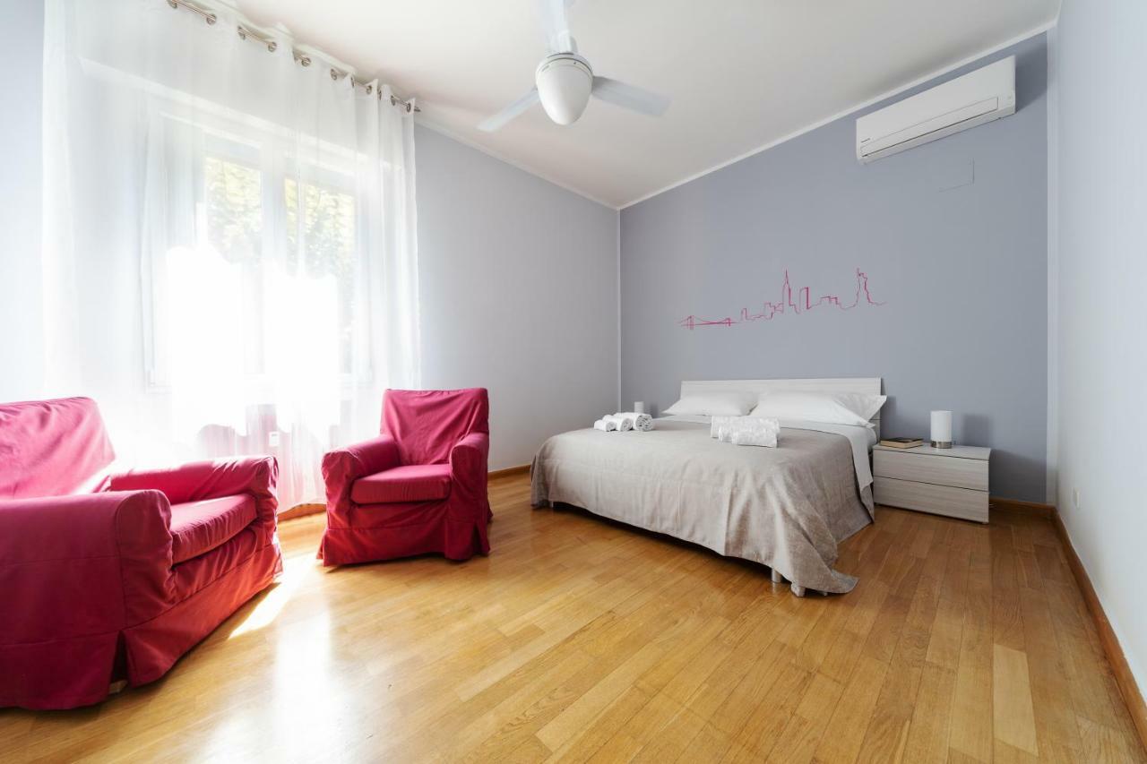 Sant'Orsola Colorful Huge Apartment 볼로냐 외부 사진