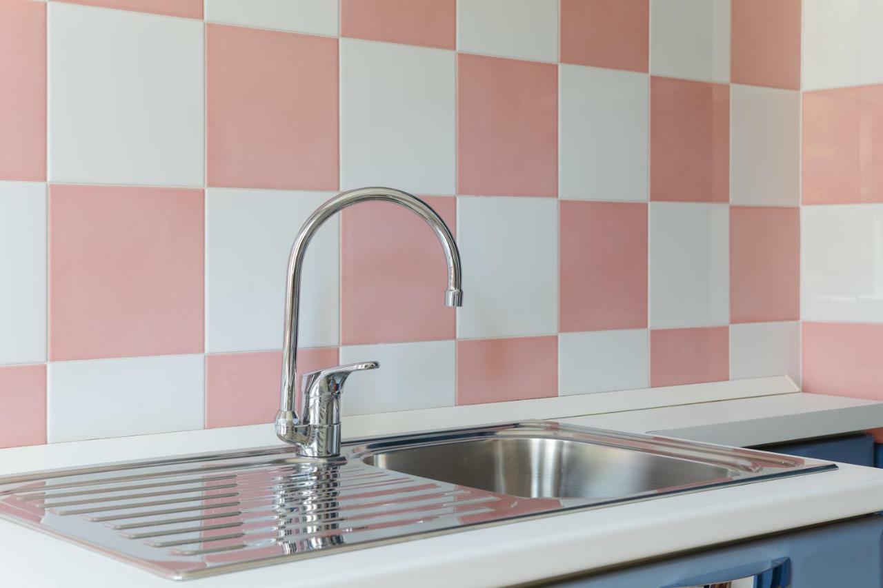 Sant'Orsola Colorful Huge Apartment 볼로냐 외부 사진
