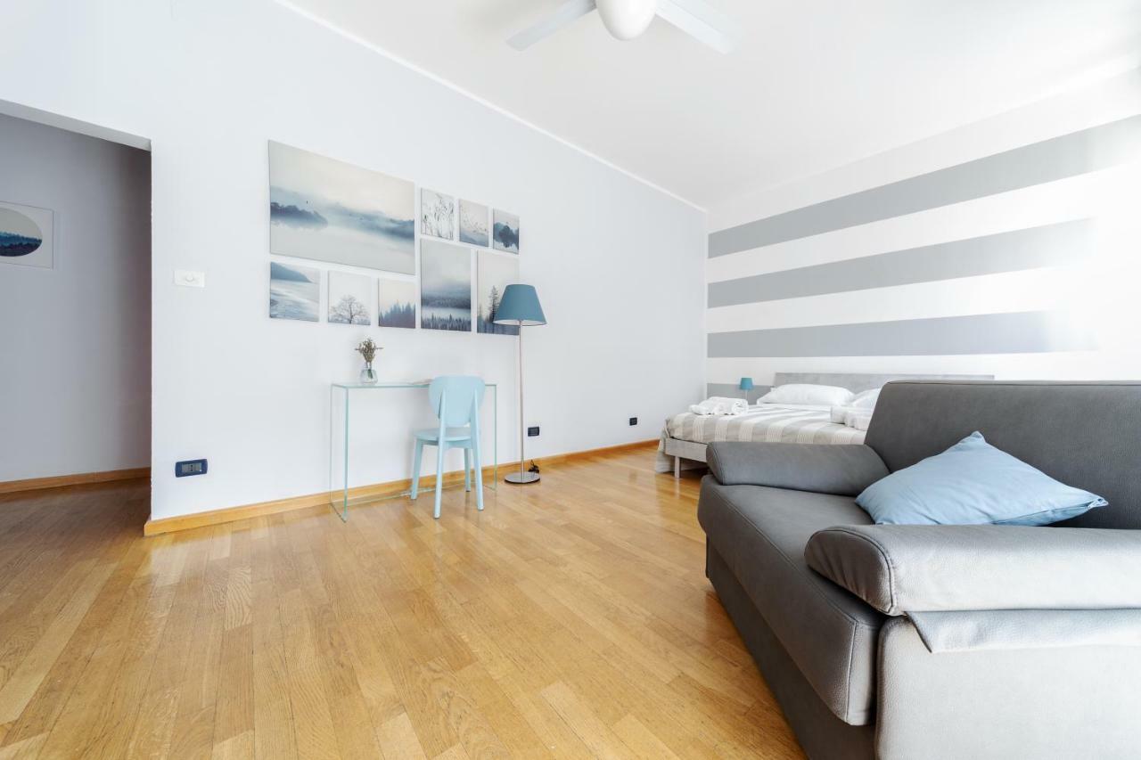 Sant'Orsola Colorful Huge Apartment 볼로냐 외부 사진