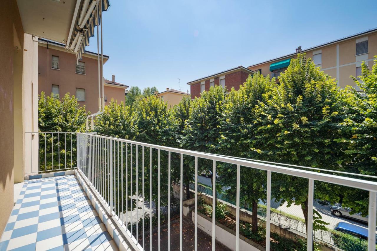 Sant'Orsola Colorful Huge Apartment 볼로냐 외부 사진